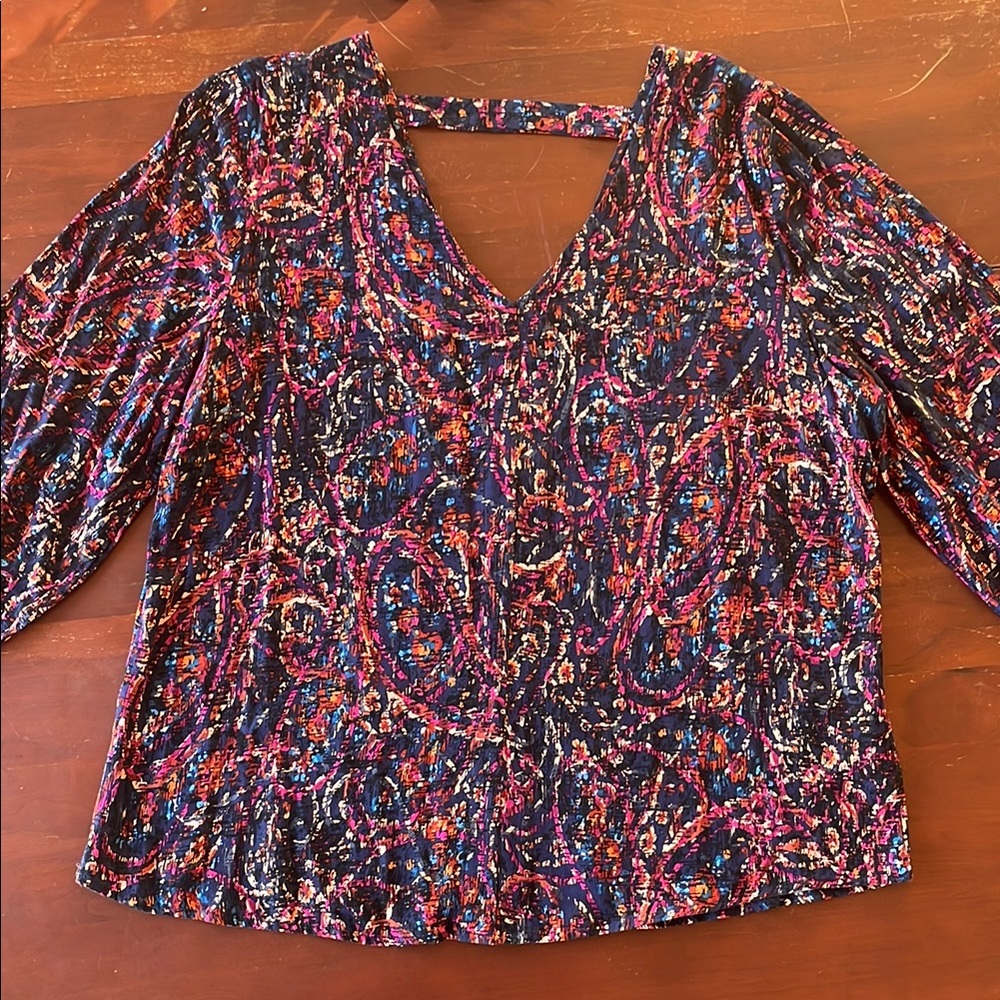 Women’s XL Liverpool paisley flowy blouse.